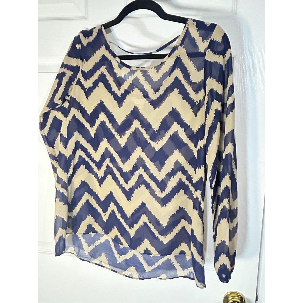 Charming Charlie Blouse Womens Small Blue Chevron Lightweight Boho Top